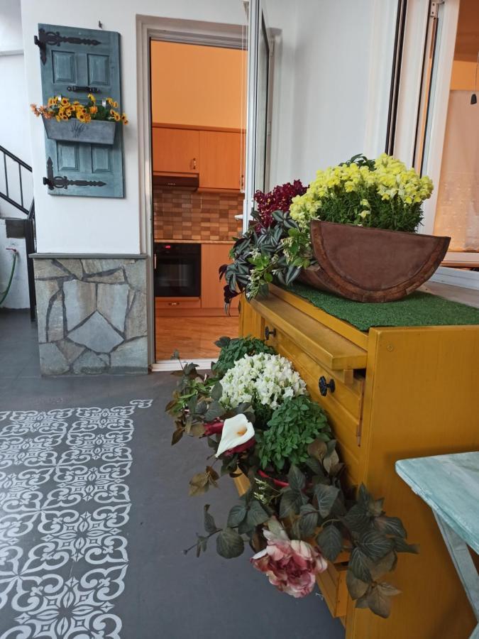 Kd Vintage Home Lávrion 外观 照片
